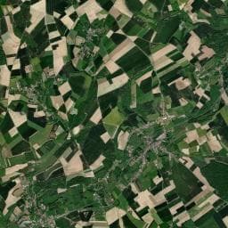 Vue aérienne des environs de Camping municipal des étangs