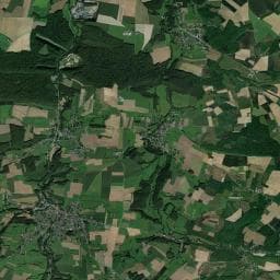 Vue aérienne des environs de Camping du Domaine du Bois de la halle