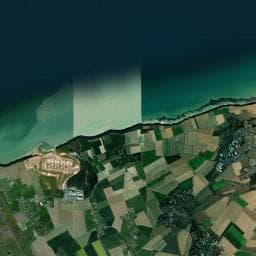 Vue aérienne des environs de Aire de stationnement et de service du Camping Etennemare