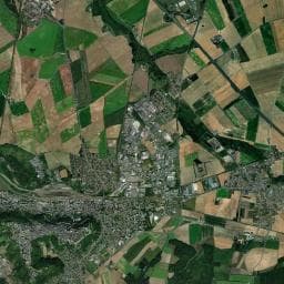 Vue aérienne des environs de Laon upper town RV stopover