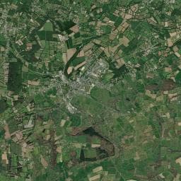 Vue aérienne des environs de Aire de camping-car > Camping à la ferme "Les Ormeaux"