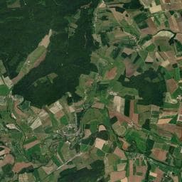Vue aérienne des environs de Camping municipal de Grandpré