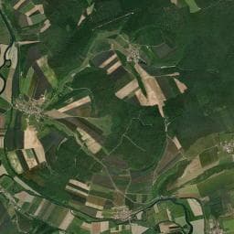 Vue aérienne des environs de Camping de Vilosnes