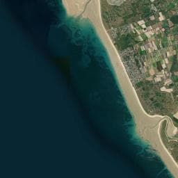 Vue aérienne des environs de Camping Les Carolins