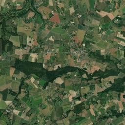 Vue aérienne des environs de Camping Municipal du Vièvre