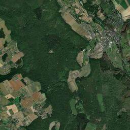 Vue aérienne des environs de Aire de camping-car de Beaumont-le-Roger