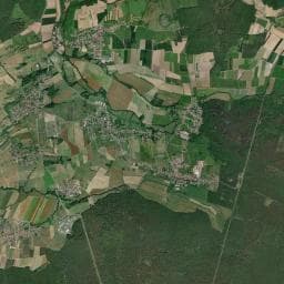 Vue aérienne des environs de Maison des services et des associations