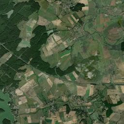 Vue aérienne des environs de Camping la Tour du Stock