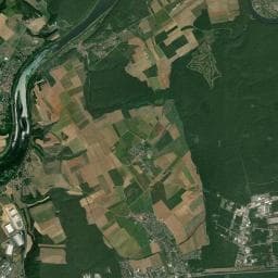 Vue aérienne des environs de Aire de camping-car à Liverdun