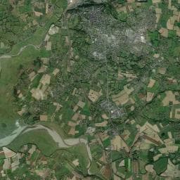 Vue aérienne des environs de Power Salad Farm et Camping
