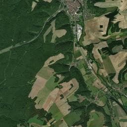 Vue aérienne des environs de Camping le Chartel