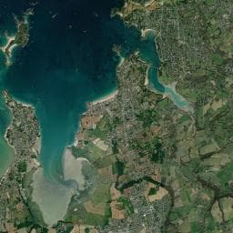 Vue aérienne des environs de L'Émeraude