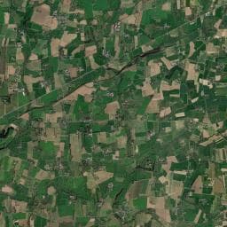 Vue aérienne des environs de Aire de camping-car à Lapenty