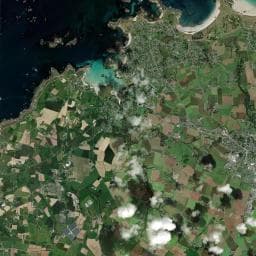 Vue aérienne des environs de Ploudalmézeau aire de Tréompan