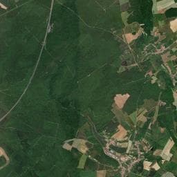 Vue aérienne des environs de Aire de camping-car de Favières