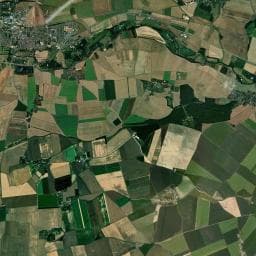 Vue aérienne des environs de Aire de Camping-Car Courville