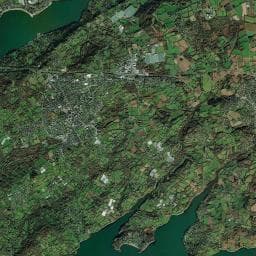 Vue aérienne des environs de Aire de camping-car à Loperhet