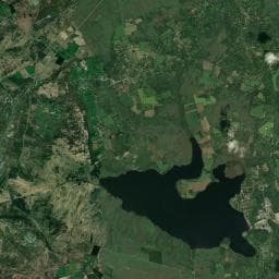 Vue aérienne des environs de Chalets au camping de Botmeur