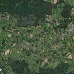 Vue aérienne des environs de Aire de camping-car à Le Tiercent