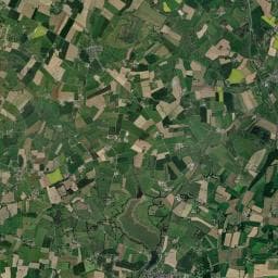 Vue aérienne des environs de Camping Les rives du lac