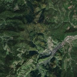Vue aérienne des environs de Refuge Robinot