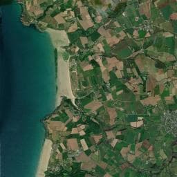 Vue aérienne des environs de Aire de camping-car à Ploéven (2)