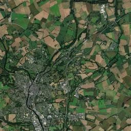 Vue aérienne des environs de Camping municipal de Pontivy