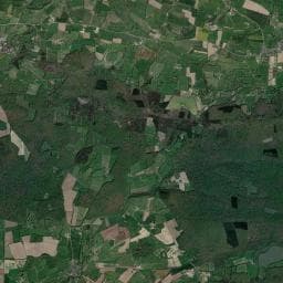 Vue aérienne des environs de Aire Camping-cars Sainte-Suzanne