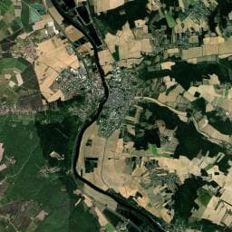 Vue aérienne des environs de Camping Le Bourgogne