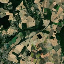 Vue aérienne des environs de Le Val Fleury (2)