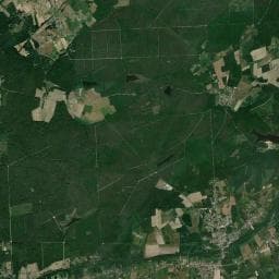 Vue aérienne des environs de Camping Étang De La Vallée