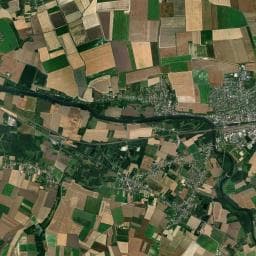 Vue aérienne des environs de Les Confluents