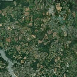 Vue aérienne des environs de Camping du Port de Plaisance
