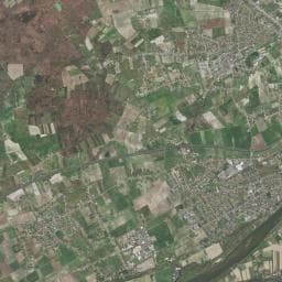 Vue aérienne des environs de Aire de camping-car à Saint-Jean-de-la-Ruelle