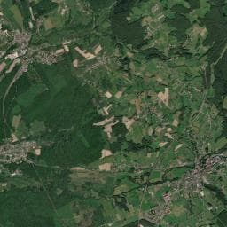 Vue aérienne des environs de Aire de camping car de Fougerolles-Saint-Valbert