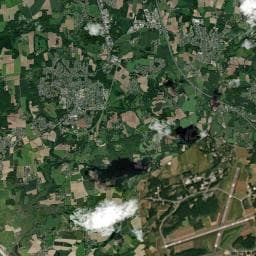 Vue aérienne des environs de Les Jardins de Kergal - Camping Guidel