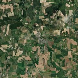 Vue aérienne des environs de Air de bivouac de rougé