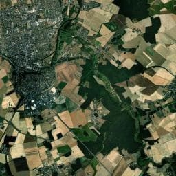 Vue aérienne des environs de Aire camping-cars au Camping Au Coeur de Vendôme