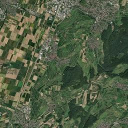 Vue aérienne des environs de Brunnen (3)