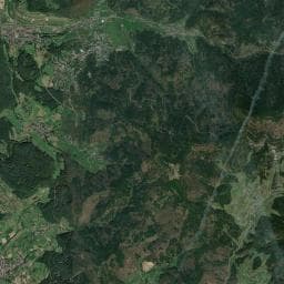 Vue aérienne des environs de Quelle mit Brunnentrog