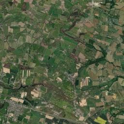 Vue aérienne des environs de Camping de la Rivière