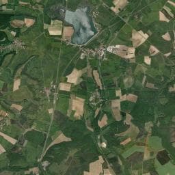 Vue aérienne des environs de Camping du lac