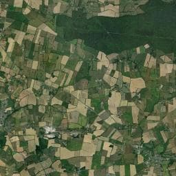 Vue aérienne des environs de AIRE DE STATIONNEMENT - SAINT JULIEN DE VOUVANTES
