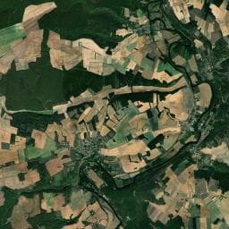 Vue aérienne des environs de Mailly-le-Château Aire de Camping Car