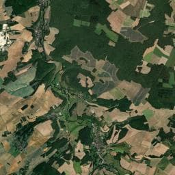 Vue aérienne des environs de Camping municipal de l'Isle-sur-Serein
