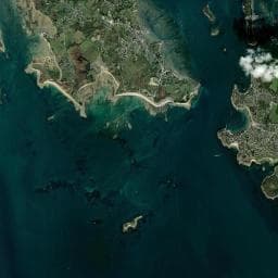 Vue aérienne des environs de Camping Municipal de Port Sable