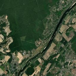 Vue aérienne des environs de Aire de Camping-Car "Le Cosson"