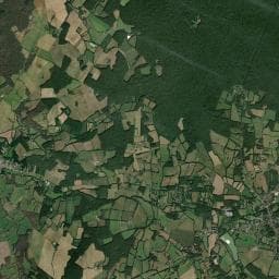 Vue aérienne des environs de Aire de services de Saint-Amand-en-Puisaye