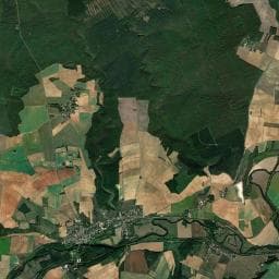 Vue aérienne des environs de Camping des Berges de l'Yonne