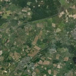 Vue aérienne des environs de Aire de camping-car à Saint-Georges-sur-Loire